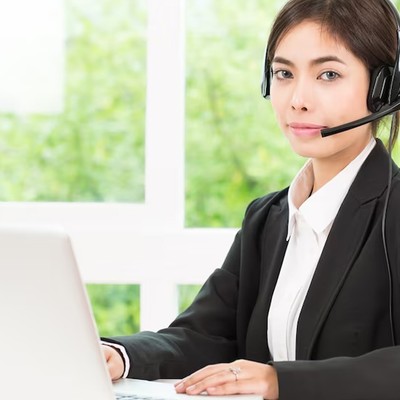 Đội ngũ chăm sóc khách hàng tận tâm của UK88